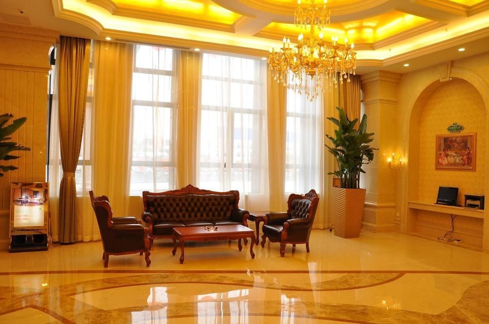 Vienna Hotel Sh Fengxian Nanqiao Jinhai Road Shanghaj Zewnętrze zdjęcie
